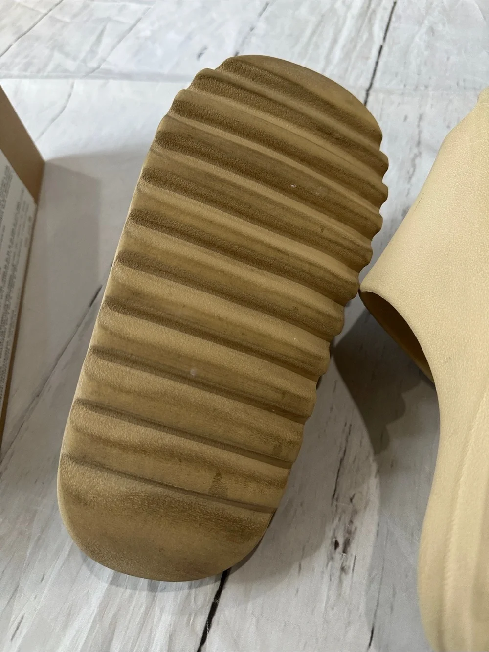 adidas YZY Slide in Bone Beige size 10